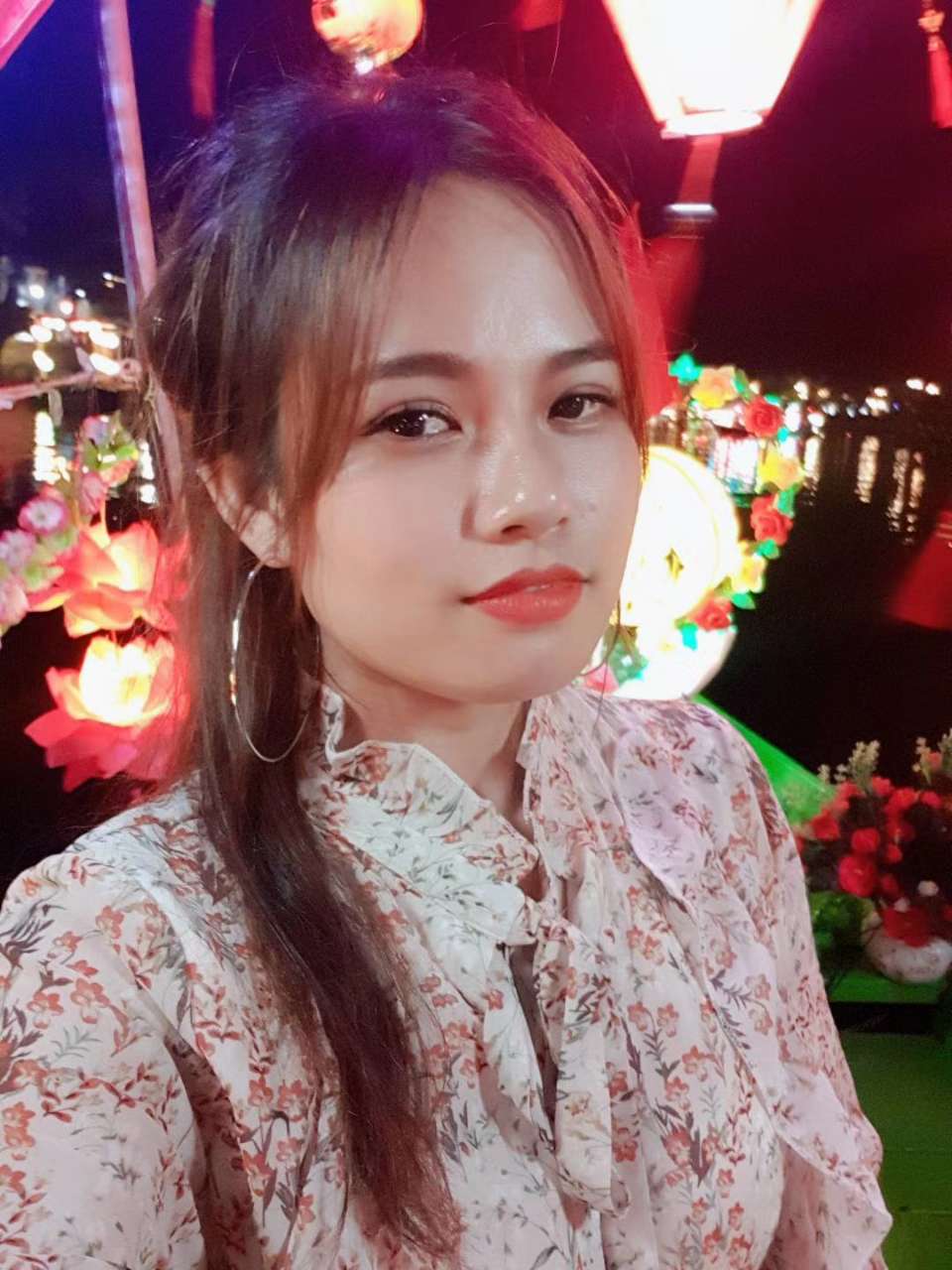 准备回国了,真舍不得丢下我的越南女友独自留在西港.