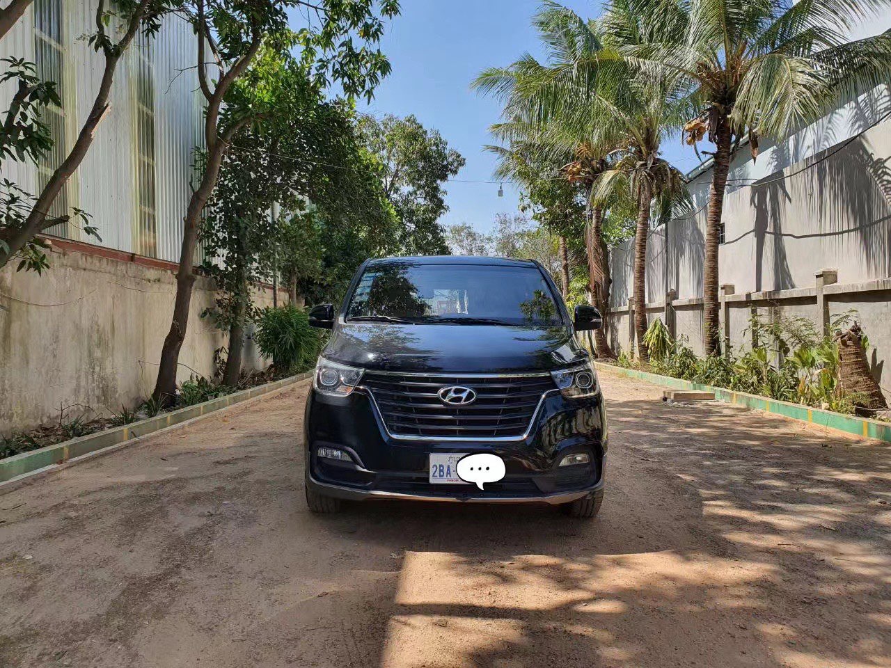 哈德逊汽车出售收购出租分期19年现代h112座商务一黑一白欢迎随时看车